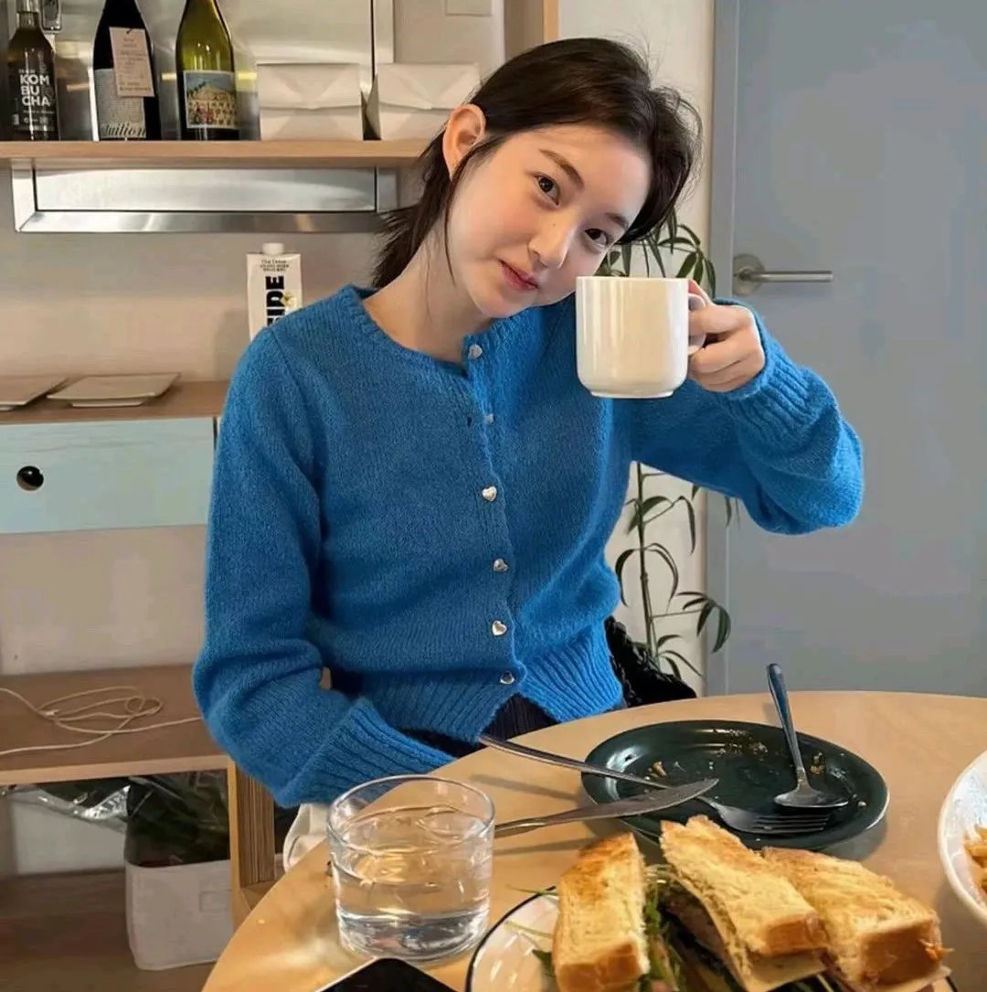 我吃了那男孩一整年的早餐海报